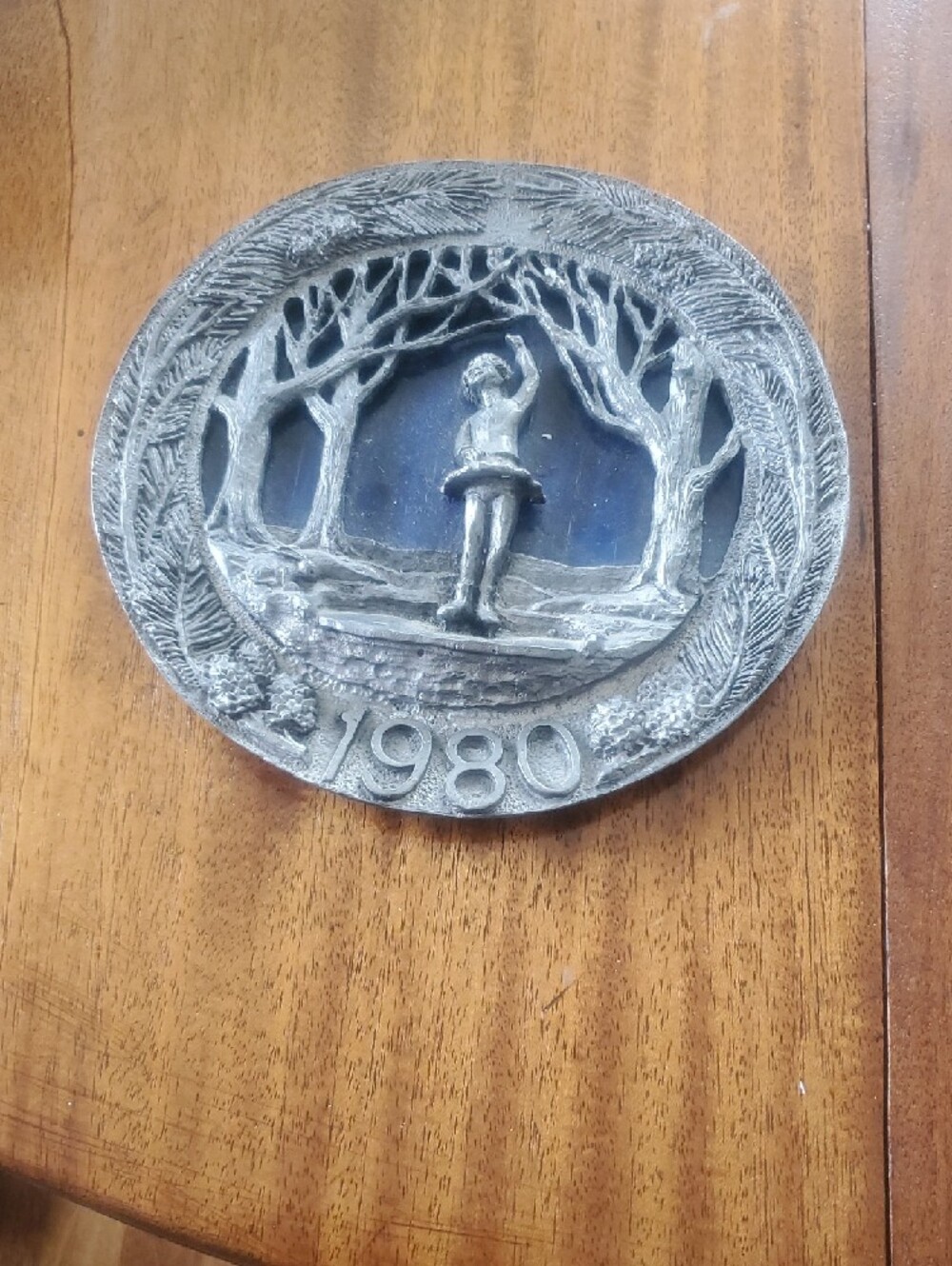 New England Christmas 1980 Ricker Skating Plate